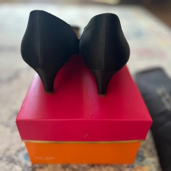 Kate Spade Satin Kitten Heel 9.5 - Picture 4 of 5